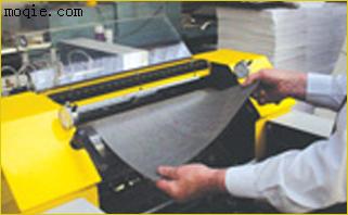 西班牙拉泰克公司（LARTEC）单张纸圆压圆模切机